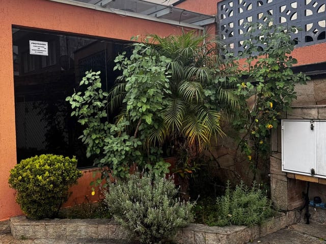 Sobrado 3 quartos e 3 banheiros, à venda, no bairro Vila Gilda em Santo André
