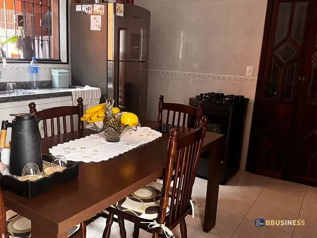 Sobrado 3 quartos e 3 banheiros, à venda, no bairro Vila Gilda em Santo André