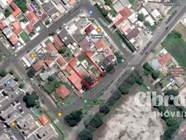 Terreno com 912m², à venda, no bairro Santa Cândida em Curitiba