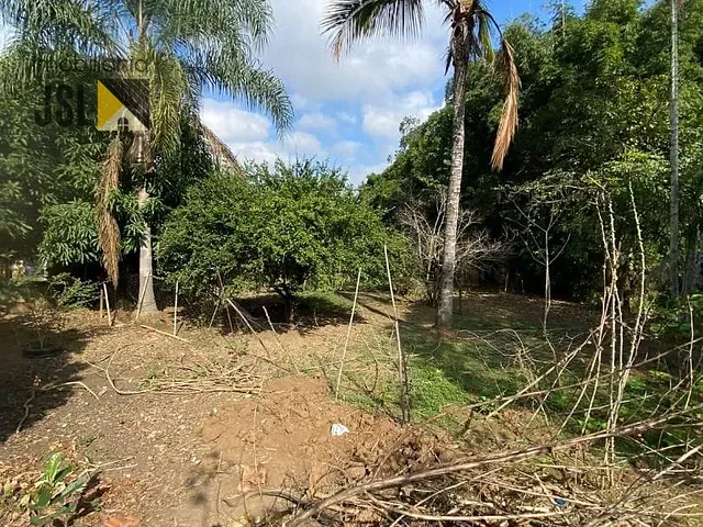 Terreno com 1010m², à venda, no bairro Chácara Ipês em Caçapava