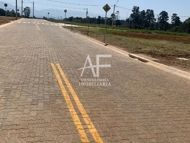 Terreno com 210m², à venda, no bairro Parque Senhor do Bonfim em Taubaté