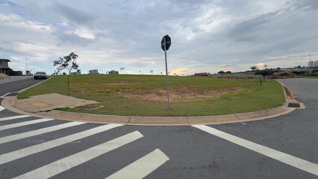 Terreno com 683m², à venda, no bairro Fazenda Monte D'Este em Campinas