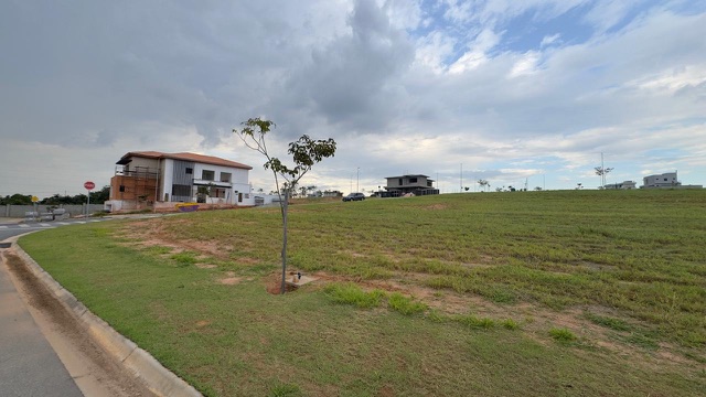 Terreno com 683m², à venda, no bairro Fazenda Monte D'Este em Campinas