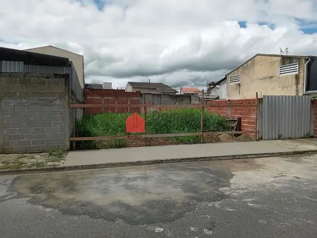 Terreno com 200m², à venda, no bairro Residencial Parque das Palmeiras em Pindamonhangaba