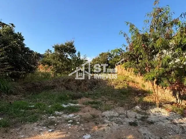 Terreno com 260m², à venda, no bairro Santo Antonio de Lisboa em Andradas