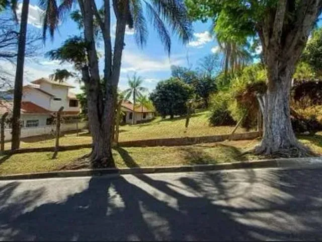 Terreno com 1041m², à venda, no bairro Bosque em Vinhedo