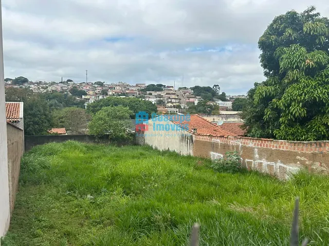Terreno com 360m², à venda, no bairro Agenor de Lima em Guaxupé