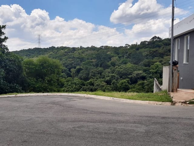 Terreno com 260m², à venda, no bairro Chácara Roselândia em Cotia