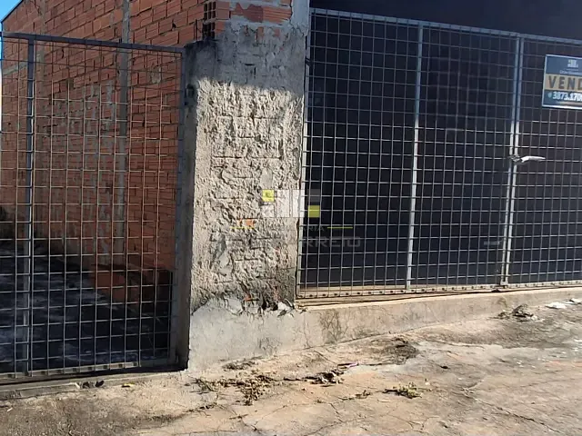Terreno com 250m², à venda, no bairro Jardim dos Ipês em Sumaré