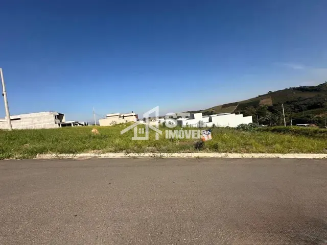 Terreno com 271m², à venda, no bairro Alto da Bela Vista em Andradas