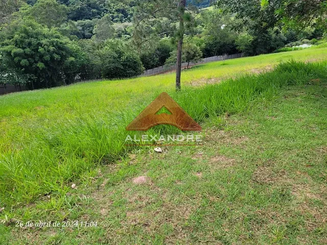 Terreno com 1000m², à venda, no bairro Tapanhão em Jambeiro