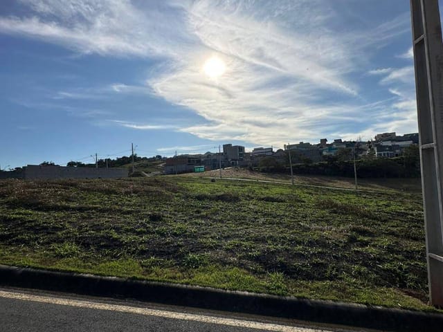 Terreno com 225m², à venda, no bairro Morada sa Serra em Extrema