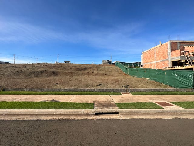 Foto do Terreno - Terreno no Condomínio  Araguari - Parque Taua, à venda, Jardim Morumbi, Londrina, PR | Aurora Imobi