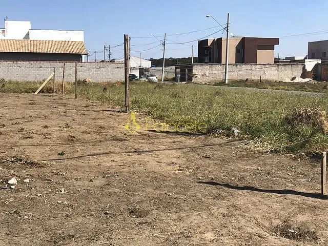 Terreno com 265m², à venda, no bairro Loteamento Residencial e Comercial Araguaia em Pindamonhangaba