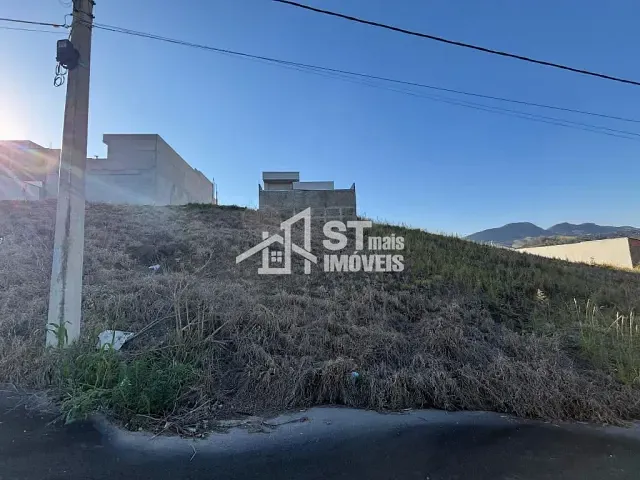 Terreno com 200m², à venda, no bairro Veredas da Serra em Andradas