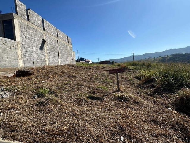 Terreno com 200m², à venda, no bairro JATOBAS em Extrema
