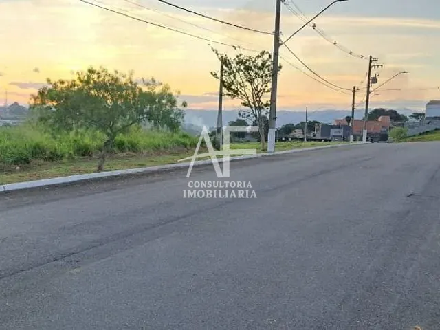Terreno com 646m², à venda, no bairro Morada dos Nobres em Taubaté