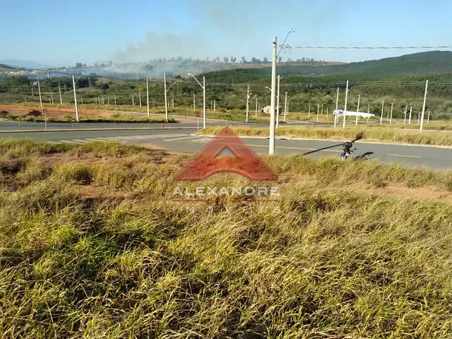 Terreno com 180m², à venda, no bairro Borda da Mata em Caçapava