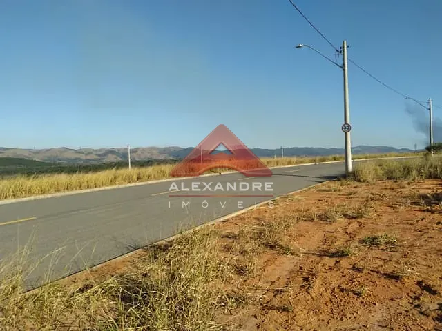 Terreno com 180m², à venda, no bairro Borda da Mata em Caçapava