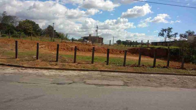 Terreno com 627m², à venda, no bairro Vitória Vale III em Pindamonhangaba