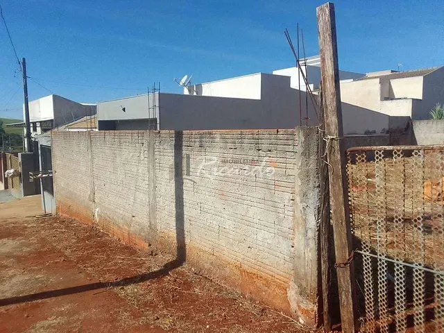 Terreno com 252m², à venda, no bairro Jardim San Raphael V em Arapongas