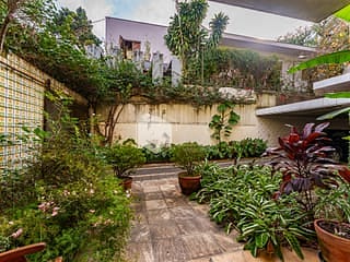 Foto do Casa-Casa tipo para venda em Pacaembu com 3 quartos, sendo 1 suíte, 320m²