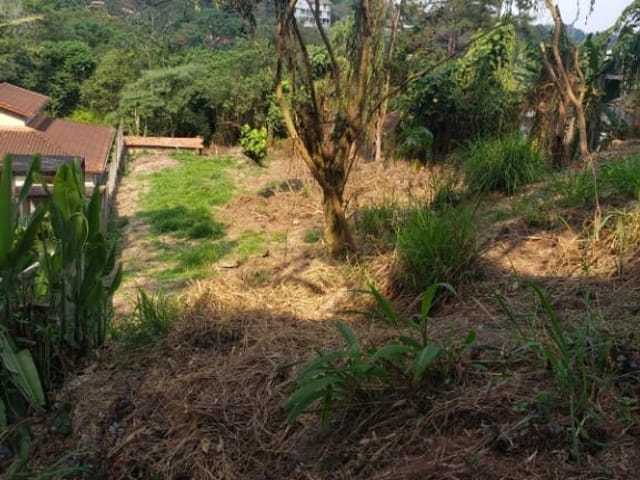 Terreno com 1782m², à venda, no bairro Granja Carneiro Viana em Cotia