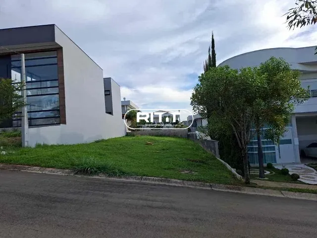 Terreno com 360m², à venda, no bairro Swiss Park em Campinas