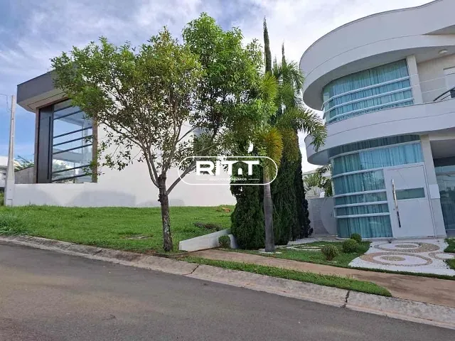 Terreno com 360m², à venda, no bairro Swiss Park em Campinas