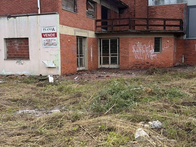 Terreno com 720m², à venda, no bairro Cinqüentenário em Caxias do Sul