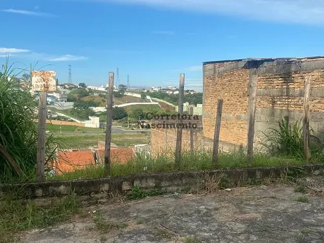 Terreno com 140m², à venda, no bairro Parque dos Príncipes em Jacareí