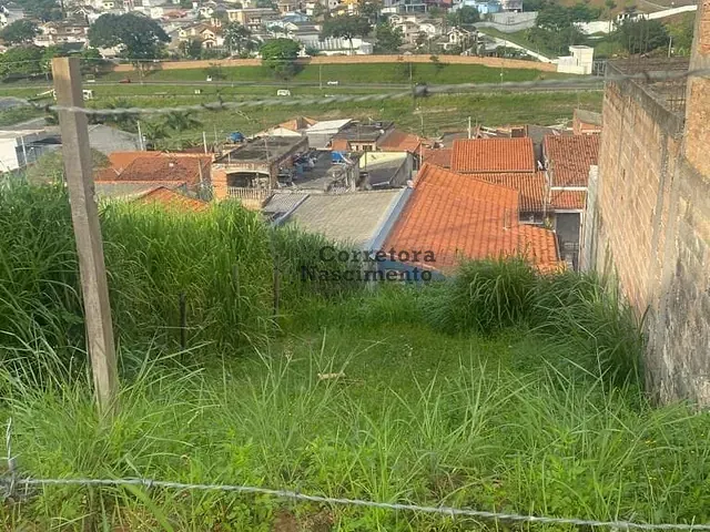 Terreno com 140m², à venda, no bairro Parque dos Príncipes em Jacareí