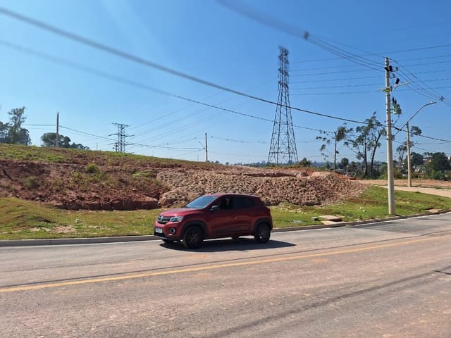 Terreno com 132m², à venda, no bairro Jardim do Golf I em Jandira