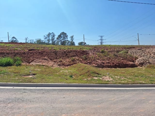 Terreno com 132m², à venda, no bairro Jardim do Golf I em Jandira