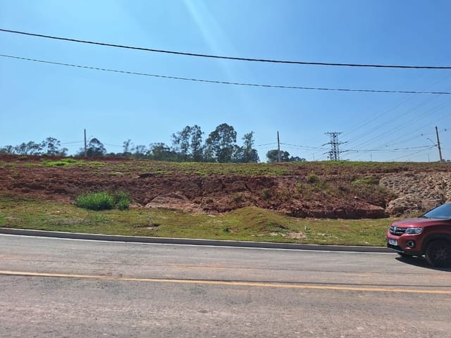 Terreno com 132m², à venda, no bairro Jardim do Golf I em Jandira