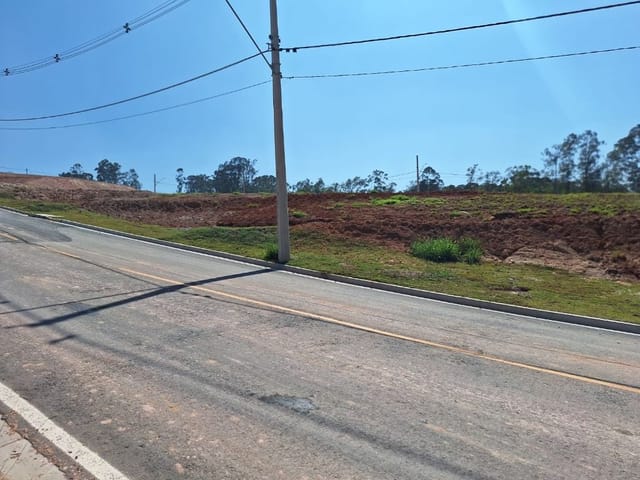 Terreno com 132m², à venda, no bairro Jardim do Golf I em Jandira