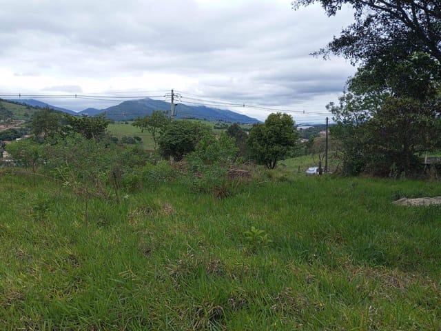 Terreno com 2160m², à venda, no bairro Roseira em Extrema