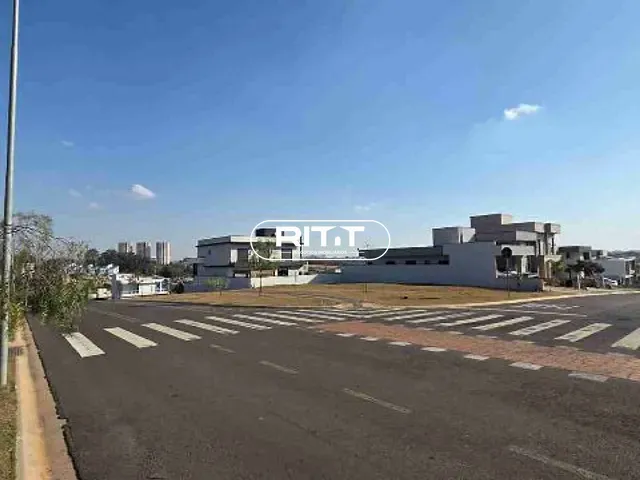 Terreno com 368m², à venda, no bairro Jardim Ypê em Paulínia