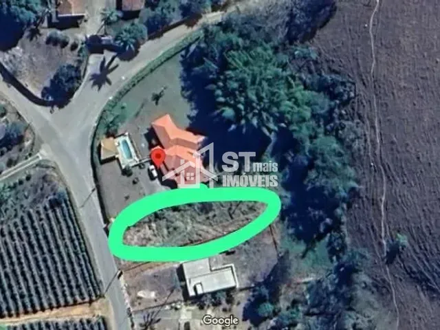 Terreno com 1500m², à venda, no bairro São José da Cachoeira em Andradas