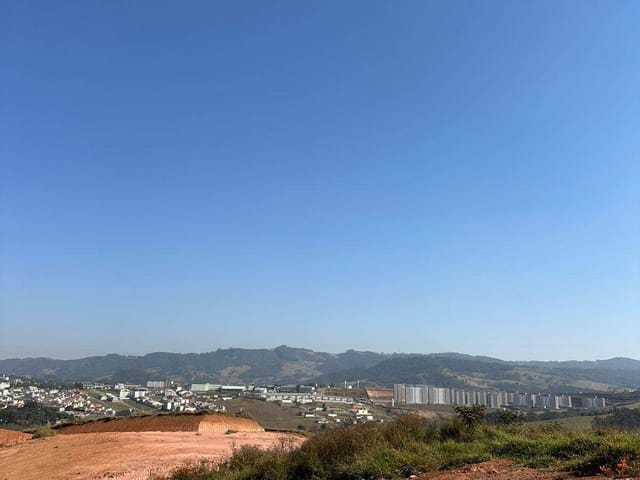 Terreno com 260m², à venda, no bairro Altos de extrema em Extrema