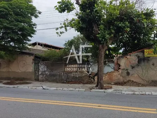 Terreno com 600m², à venda, no bairro Jardim Maria Augusta em Taubaté