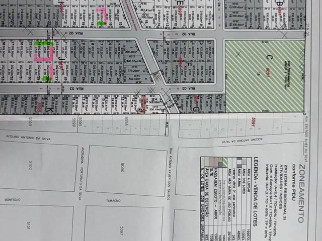 Terreno com 305m², à venda, no bairro Nossa Senhora das Graças em Caxias do Sul