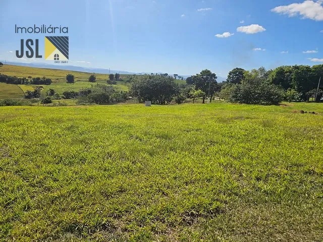 Terreno com 840m², à venda, no bairro Chácaras Santa Rita em Caçapava