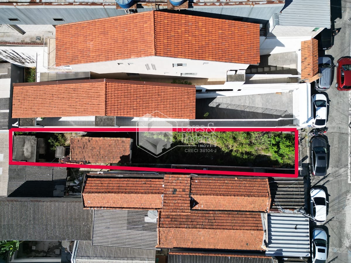 Terreno à venda com 1 quarto, 10m² - Foto 1