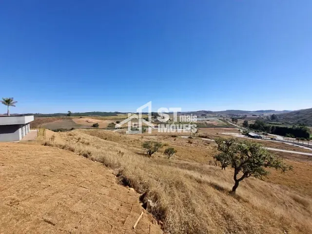 Terreno com 1000m², à venda, no bairro Quinta das Flores em Andradas