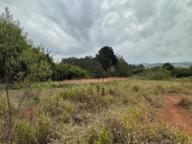 Terreno com 1950m², à venda, no bairro Rodeio em Extrema