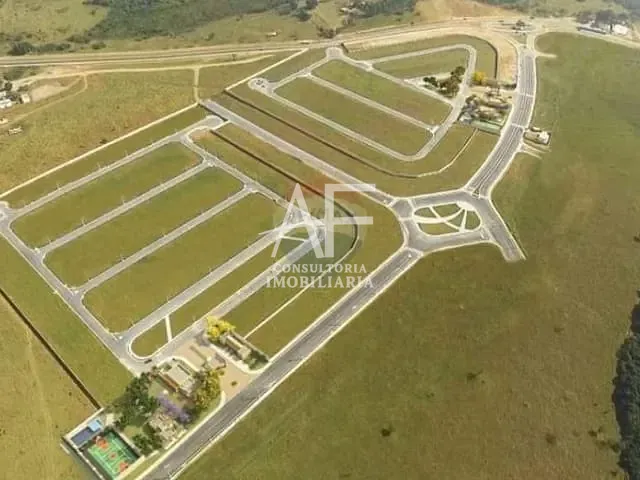 Terreno com 250m², à venda, no bairro Itapecerica em Taubaté