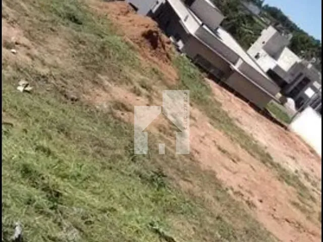 Terreno com 300m², à venda, no bairro São Venâncio em Itupeva