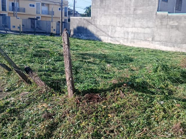 Terreno com 353m², à venda, no bairro Residencial Mombaça I em Pindamonhangaba