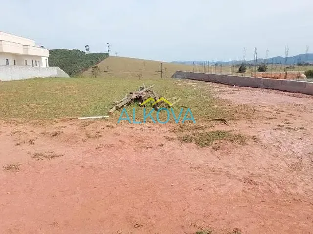 Terreno com 1200m², à venda, no bairro Zona Rural em Paraibuna